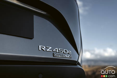 2023 Lexus RZ450e, badging